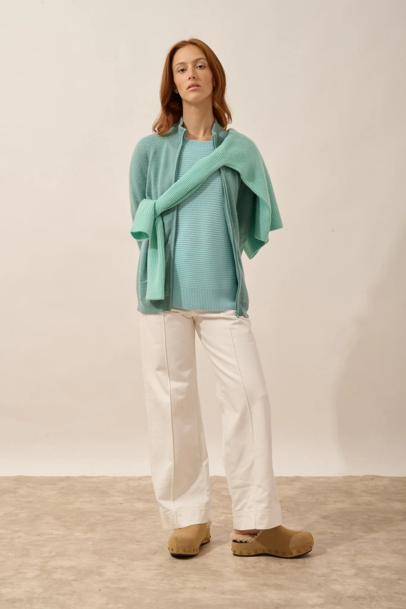 AYR gilet col montant vert chiné – Image 6