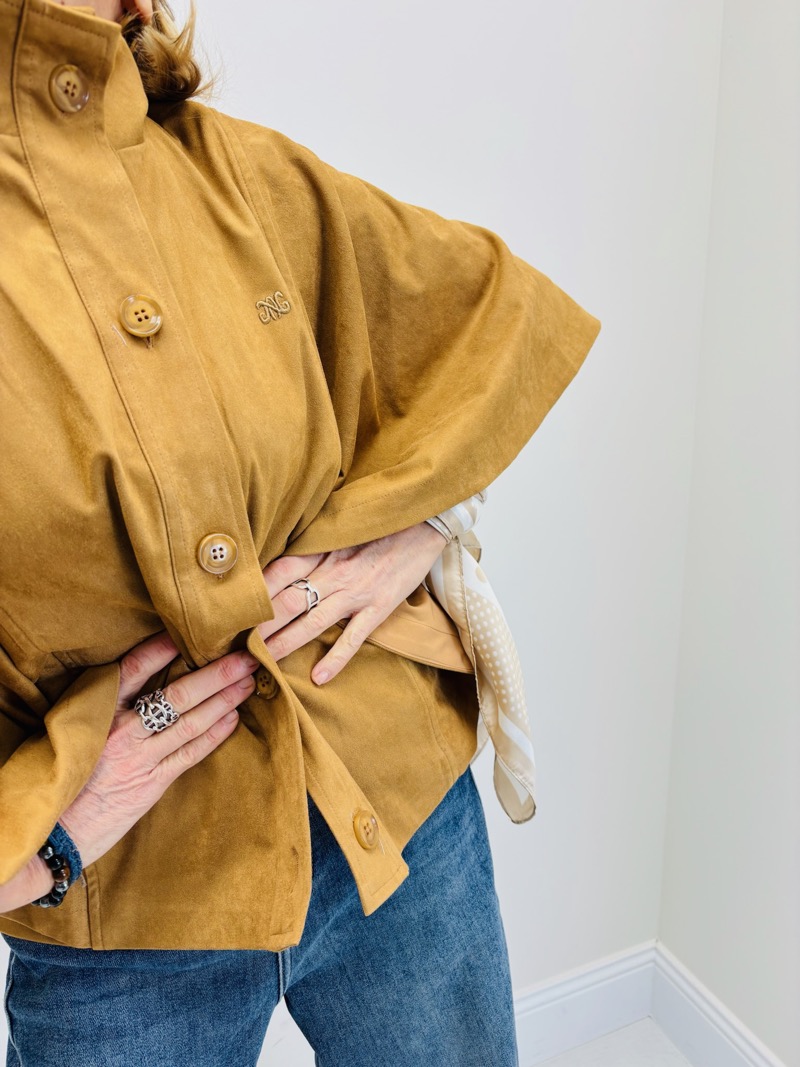 Cape En Suédine À Coupe Fluide – Marque Ange – Image 6