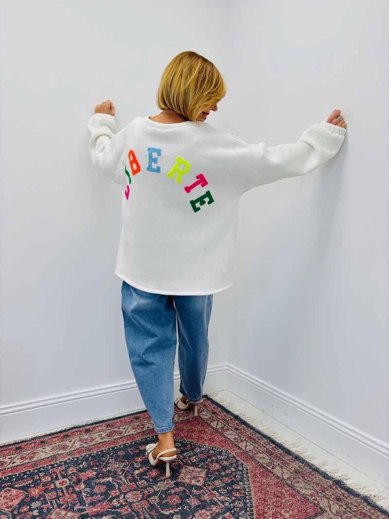 Sweat en Maille Douce à Lettrage Texturé Coloré – Image 7