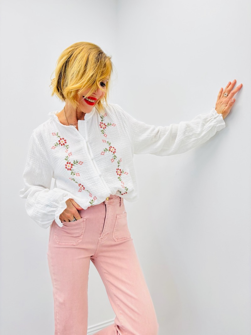 Blouse En Gaze De Coton Brodée – Douceur Bohème Et Élégance Naturelle – Image 2